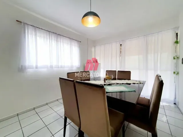 Casa 2 quartos e 2 banheiros, à venda, no bairro Itoupava Central em Blumenau