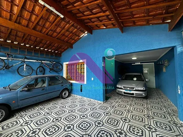 Casa com 201m² 3 quartos e 2 banheiros, à venda, no bairro Jardim das Flores em Osasco