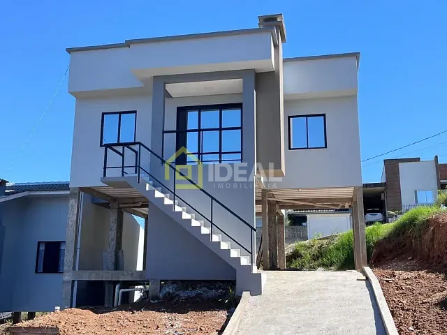 Casa com 70m² 3 quartos e 1 banheiro, à venda, no bairro Cristal em Concórdia