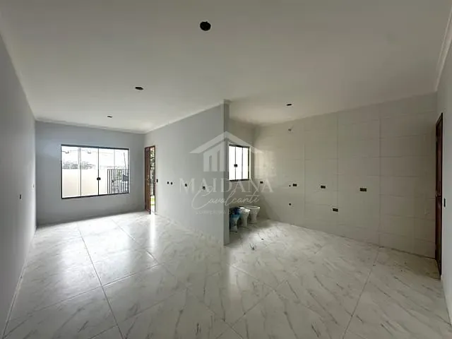 Casa com 160m² 3 quartos e 2 banheiros, à venda, no bairro São Marcos em São José dos Pinhais