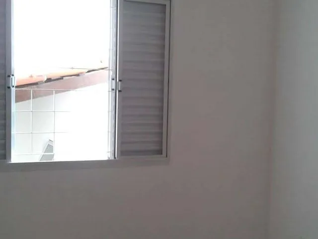 Casa 2 quartos e 2 banheiros, para alugar, no bairro Anhangabaú em Jundiaí