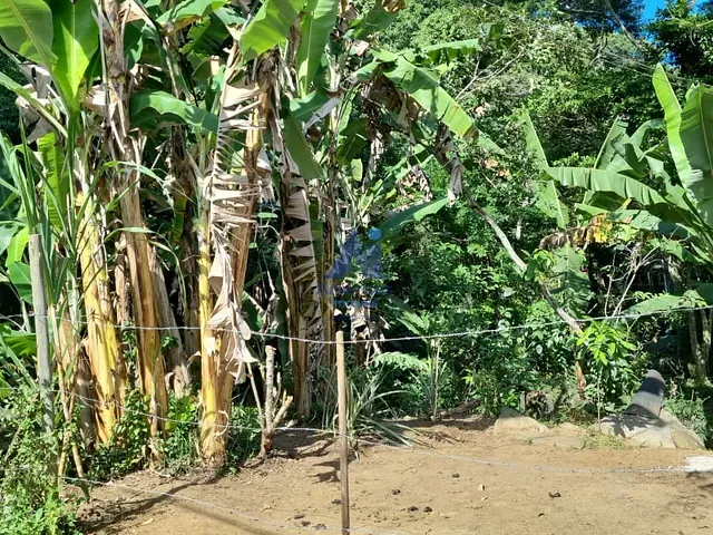 Casa com 660m² 1 quarto e 1 banheiro, à venda, no bairro Guaratiba em Rio de Janeiro