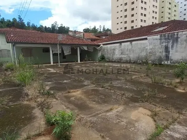 Casa com 420m² 3 quartos e 2 banheiros, à venda, no bairro Pinheirinho em Itajubá