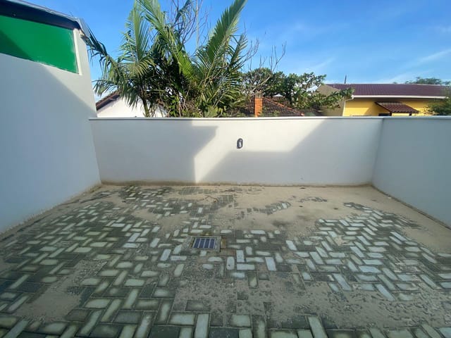 Foto do Casa - Casa Geminada á venda com Suíte e Quintal, N° 2 Bairro Costeira, Balneário Barra do Sul, SC | North Center