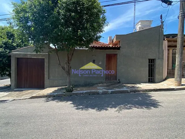 Casa com 259m² 3 quartos e 2 banheiros, à venda, no bairro Vila Fátima em Capivari
