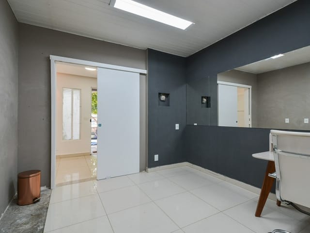 Foto do Casa - Casa comercial ou residencial com 109m² à venda próximo do Metrô Praça da Árvore! | Paulista Imóveis.