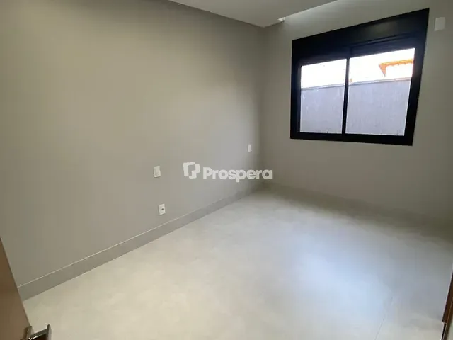 Casa com 360m² 3 quartos e 5 banheiros, à venda, no bairro Condomínio Terras Alpha Anápolis em Anápolis