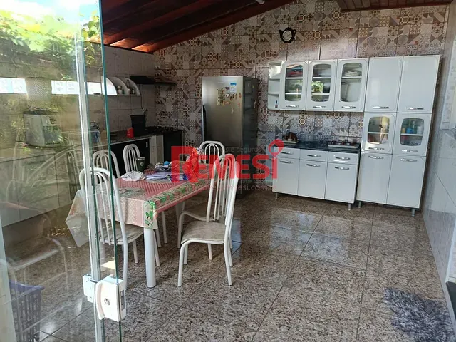 Casa com 125m² 3 quartos e 2 banheiros, à venda, no bairro Vila Nossa Senhora Aparecida em Boituva