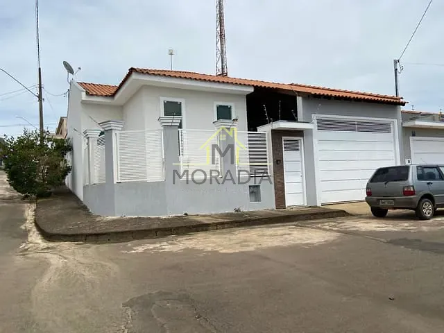 Casa com 166m² 2 quartos e 1 banheiro, à venda, no bairro Jardim Carmen I em Monte Belo