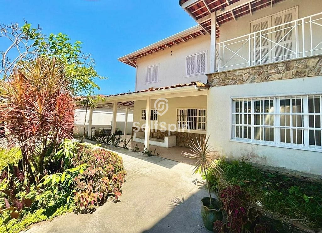 Casa, 3 quartos, 130 m² - Foto 1