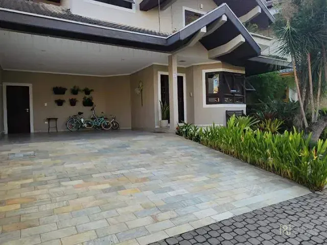 Casa 4 quartos e 7 banheiros, à venda, no bairro Condomínio Sunset Park em São José dos Campos