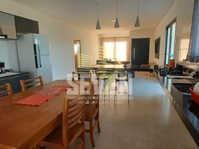 Casa com 188m² 3 quartos e 2 banheiros, à venda, no bairro Riviera de Santa Cristina XIII em Paranapanema