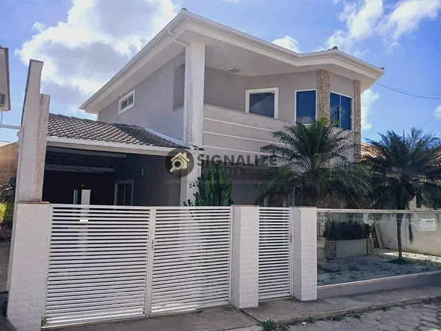 Casa com 172m² 4 quartos e 3 banheiros, à venda, no bairro Ogiva em Cabo Frio