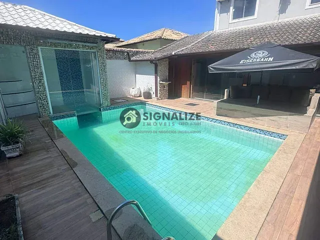 Casa com 172m² 4 quartos e 3 banheiros, à venda, no bairro Ogiva em Cabo Frio