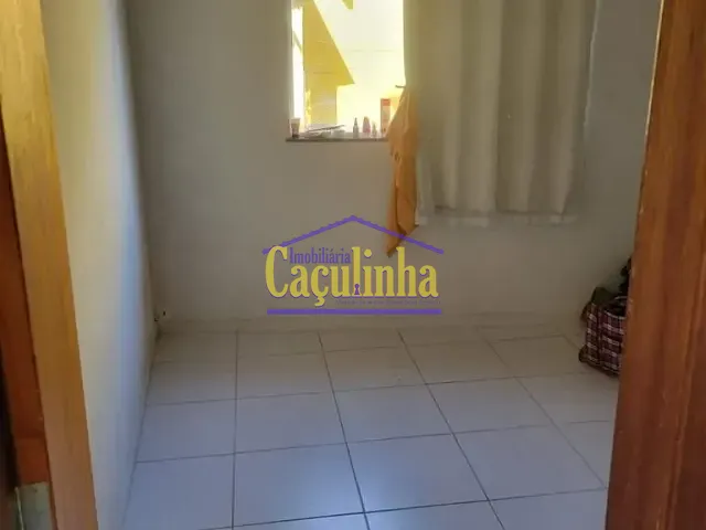 Casa com 1m² 2 quartos e 1 banheiro, à venda, no bairro Matadouro em Vassouras