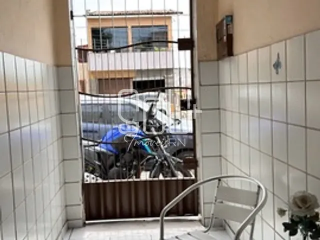 Casa com 111m² 3 quartos e 1 banheiro, à venda, no bairro Alecrim em Natal