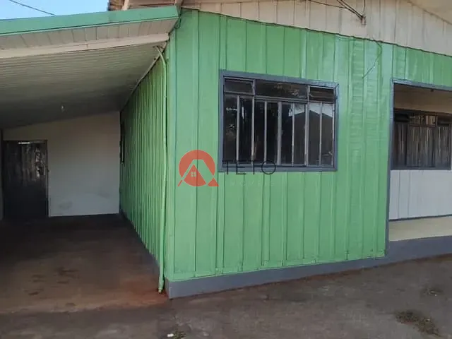 Casa 2 quartos e 1 banheiro, à venda, no bairro Jardim Alvorada em Maringá
