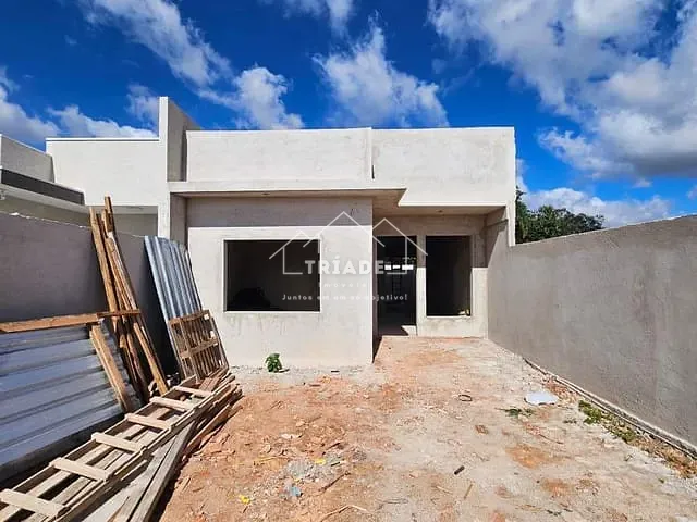 Casa com 120m² 3 quartos e 1 banheiro, à venda, no bairro Costeira em Araucária