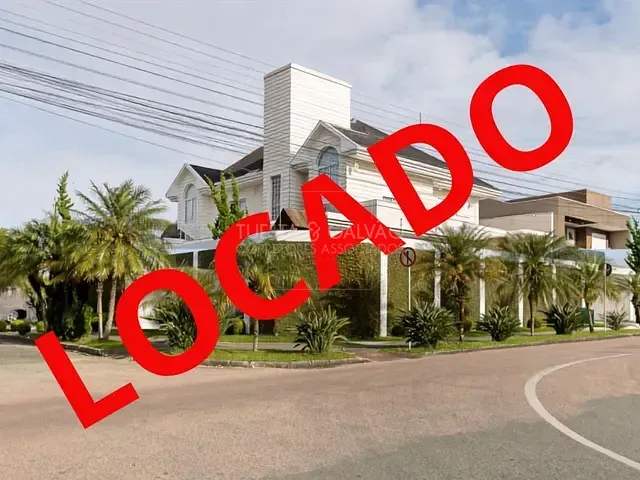 Casa com 565m² 5 quartos e 6 banheiros, para alugar, no bairro Novo Mundo em Curitiba