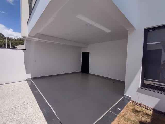 Casa com 206m² 3 quartos e 4 banheiros, à venda, no bairro Pousada do Sol em São João da Boa Vista