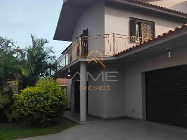 Casa com 1000m² 3 quartos e 4 banheiros, à venda, no bairro Laranjal em Pelotas