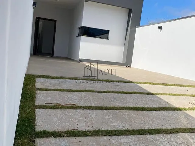 Casa 2 quartos e 2 banheiros, à venda, no bairro Vila São Paulo em Mogi das Cruzes