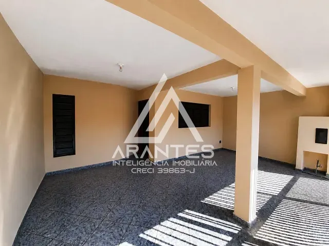 Casa 4 quartos e 2 banheiros, à venda, no bairro Industrial em Barretos