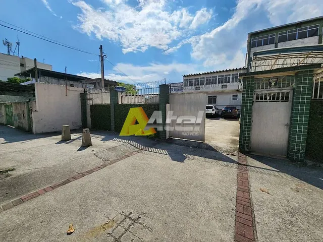 Prédio com 300m², para alugar, no bairro Cascadura em Rio de Janeiro