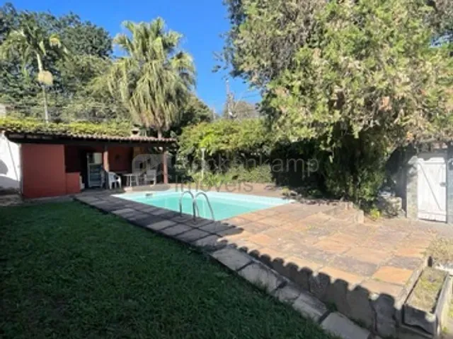 Casa com 571m² 3 quartos e 3 banheiros, à venda, no bairro Vila Santa Cecília em Volta Redonda