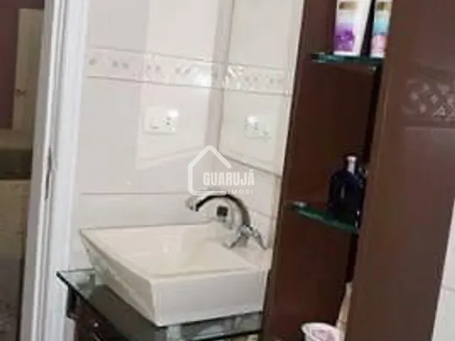 Casa 2 quartos e 2 banheiros, à venda, no bairro Vila Áurea (Vicente de Carvalho) em Guarujá
