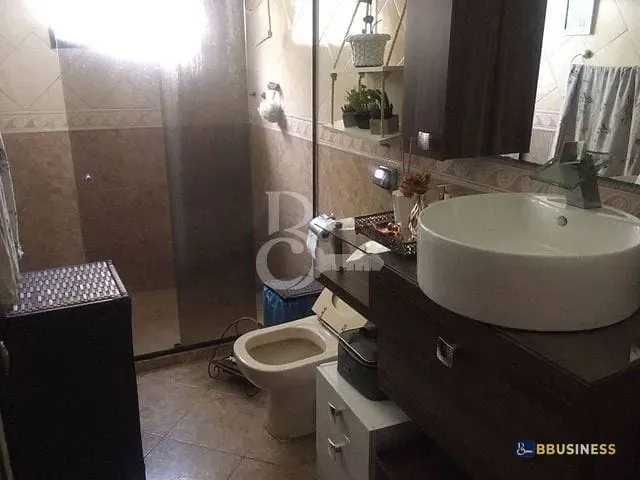 Casa com 120m² 2 quartos e 2 banheiros, à venda, no bairro Parque Jóquei Club em Campos dos Goytacazes