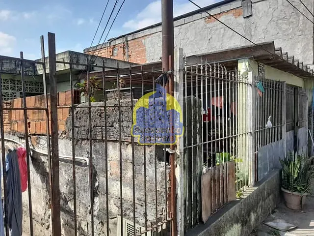 Casa com 200m² 2 quartos e 1 banheiro, à venda, no bairro Vila Yolanda em Osasco