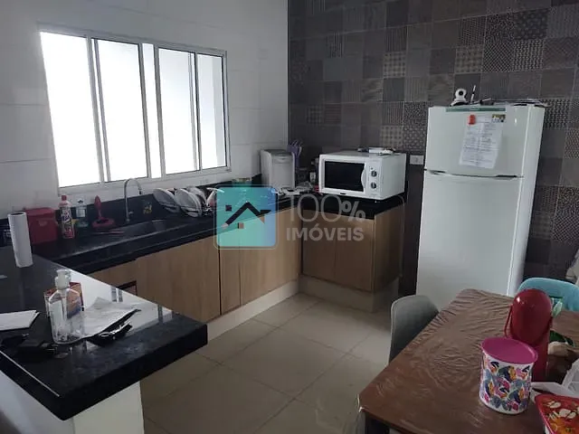 Casa com 175m² 2 quartos e 2 banheiros, à venda, no bairro Recanto dos Eucaliptos em São José dos Campos