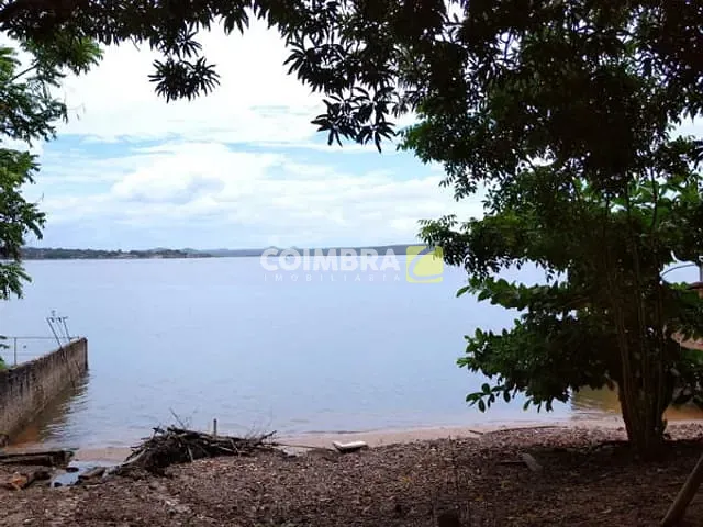 Casa com 714m² 3 quartos e 1 banheiro, à venda, no bairro Salé em Santarém