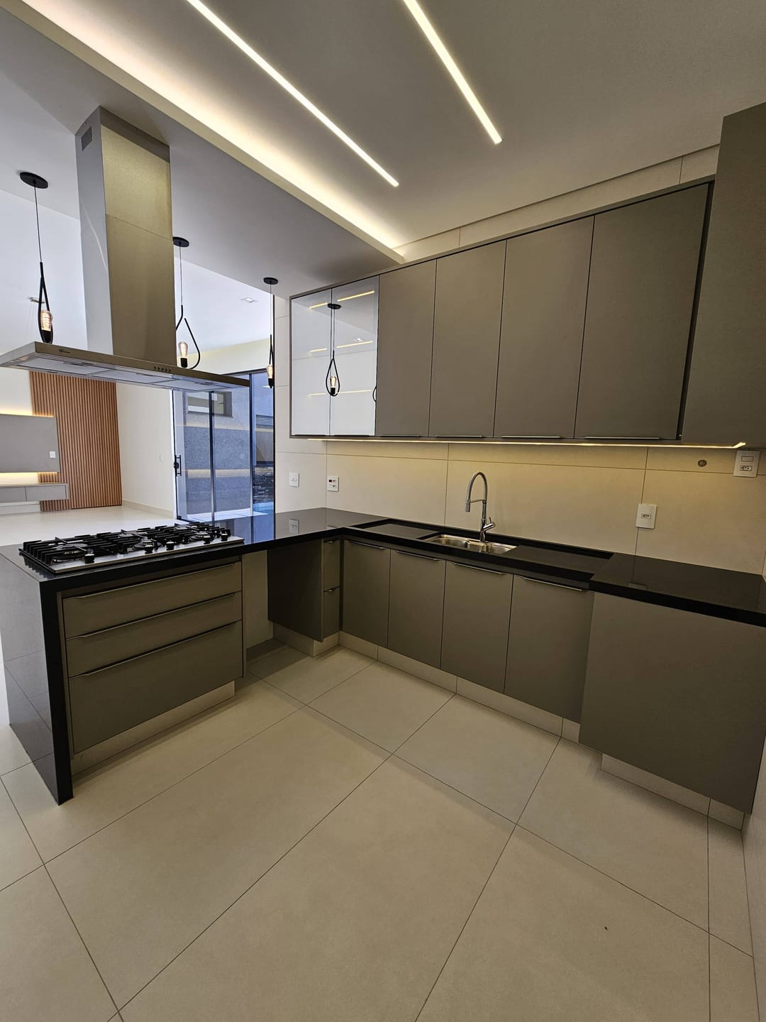 Casa, 3 quartos, 200 m² - Foto 6