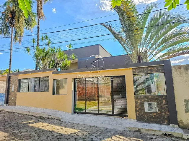 Casa 3 quartos e 5 banheiros, à venda, no bairro Setor Habitacional Arniqueira (Águas Claras) em Brasília