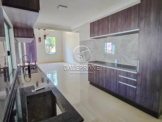 Casa 3 quartos e 5 banheiros, à venda, no bairro Setor Habitacional Arniqueira (Águas Claras) em Brasília