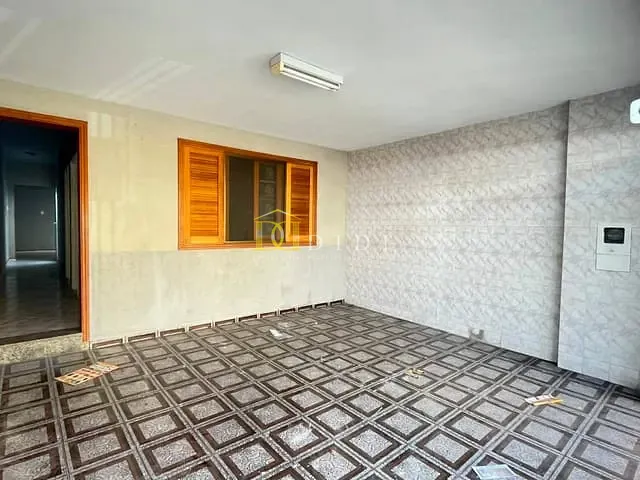 Casa 2 quartos e 1 banheiro, à venda, no bairro Centro em Porto Feliz