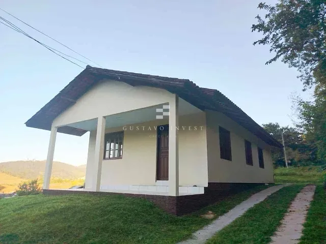 Casa 3 quartos e 1 banheiro, à venda, no bairro Dom Joaquim em Brusque