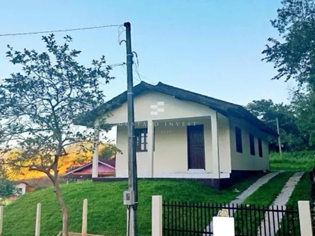 Casa 3 quartos e 1 banheiro, à venda, no bairro Dom Joaquim em Brusque