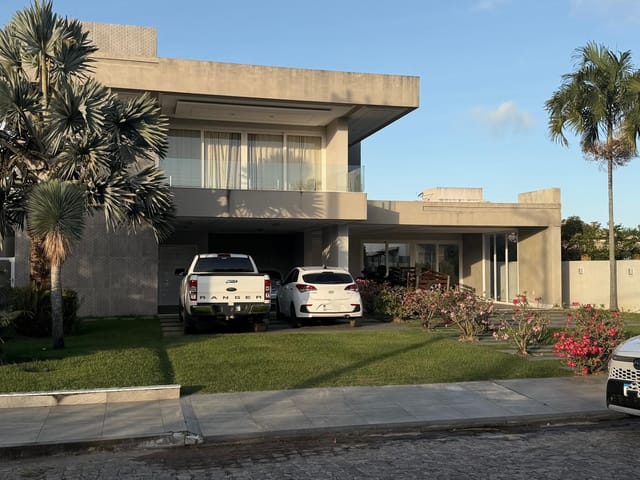 Casa com 997m² 4 quartos e 6 banheiros, à venda, no bairro Robalo em Aracaju