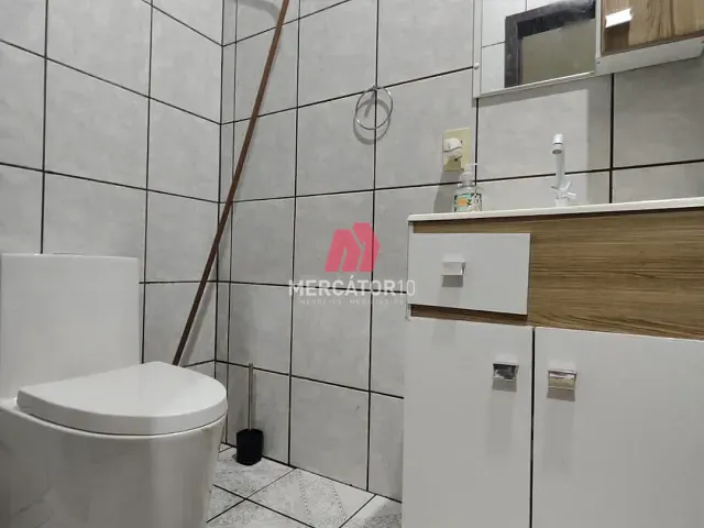 Casa 4 quartos e 2 banheiros, à venda, no bairro Escola Agrícola em Blumenau
