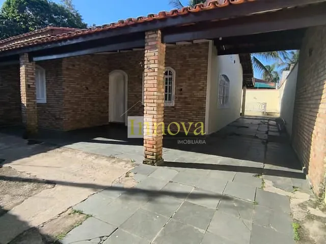 Casa com 360m² 2 quartos e 1 banheiro, para alugar, no bairro Massaguaçu em Caraguatatuba