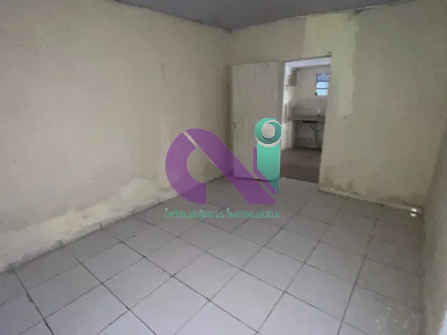 Casa com 70m² 1 quarto e 2 banheiros, para alugar, no bairro Pestana em Osasco