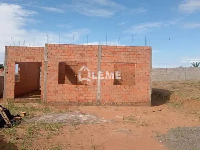 Casa com 500m² 3 quartos e 1 banheiro, à venda, no bairro Vila Lambari em Mococa