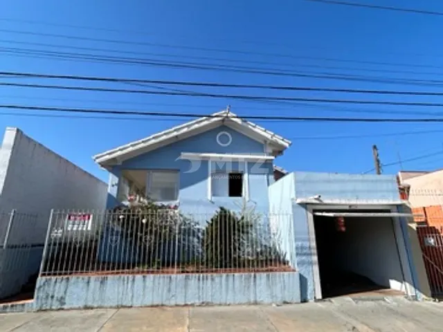 Casa com 452m² 4 quartos e 3 banheiros, à venda, no bairro Centro em Botucatu