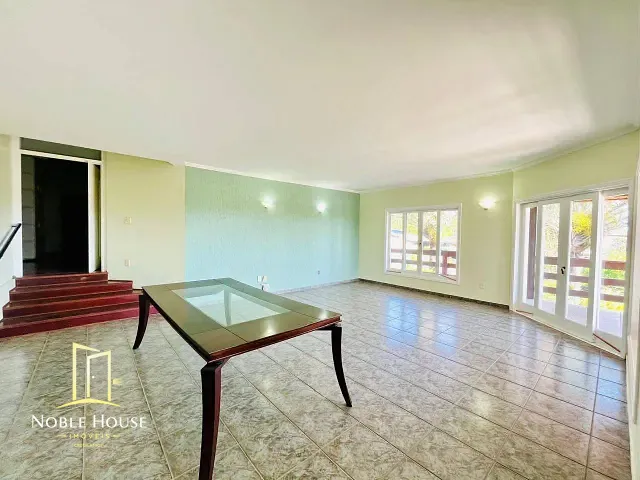Casa 4 quartos e 5 banheiros, à venda, no bairro Marambaia em Vinhedo