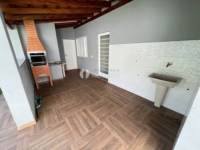 Casa com 396m² 2 quartos e 1 banheiro, para alugar, no bairro Jardim de Faveri em Artur Nogueira