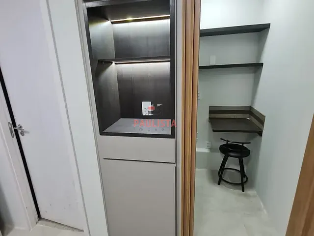 Conjunto comercial com 62m², à venda ou para alugar, no bairro Pinheiros em São Paulo