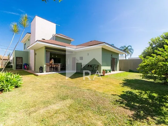 Casa com 790m² 3 quartos e 3 banheiros, à venda ou para alugar, no bairro Setor Habitacional Jardim Botânico em Brasília